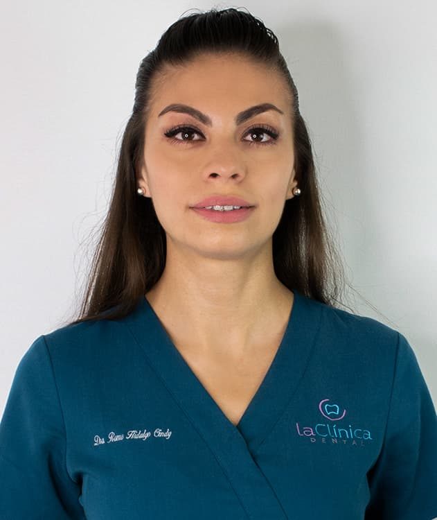 Dra. Cindy Romo Hidalgo